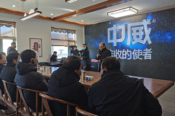6三門峽市劉南昌書記，率市區(qū)縣負(fù)責(zé)人近100人，蒞臨中威廠區(qū)參觀指導(dǎo)